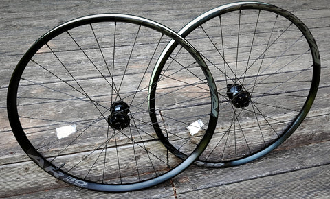 Race Face AR30offset - DT Swiss 370 29" boost wheelset